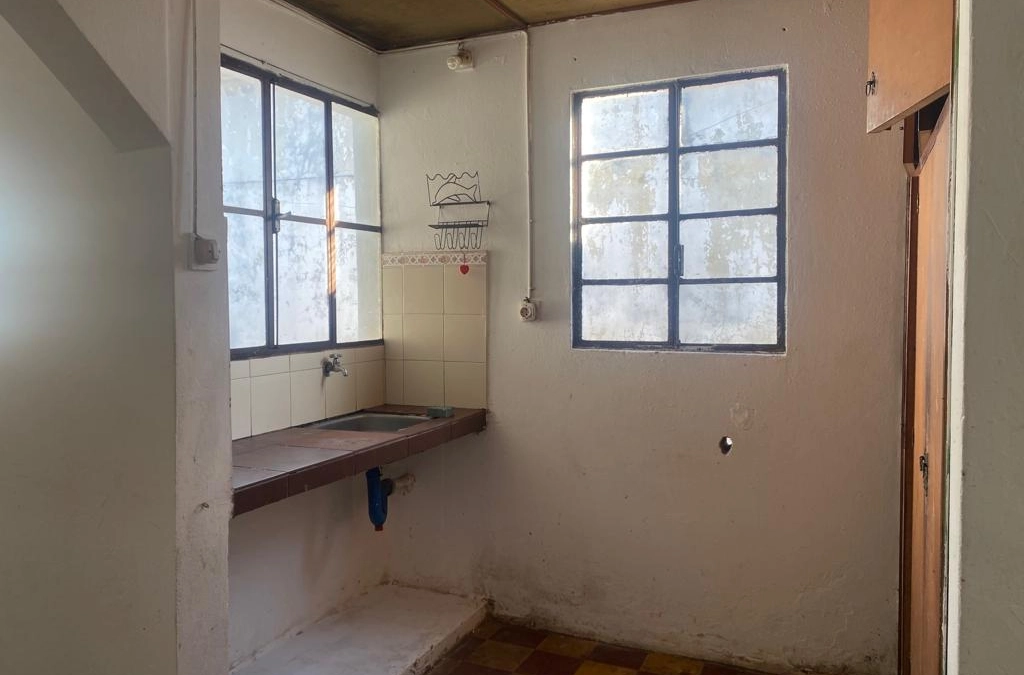Imagen 3 Casa de 3 dormitorios, en 19 de abril casi España