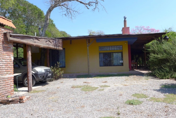 Casa de 2 dormitorio a 2 km Plaza de Toros de Colonia de Sacramento